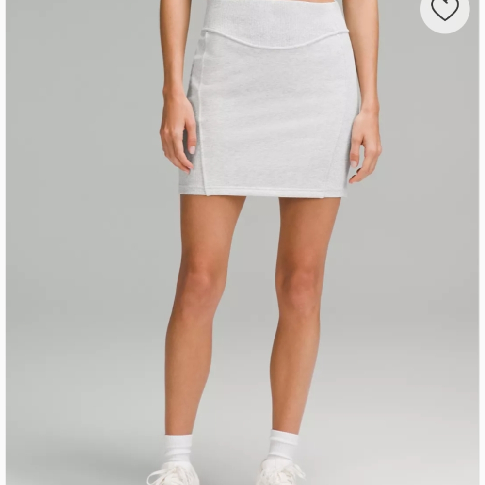 Lululemon Scuba High Rise Mini Skirt